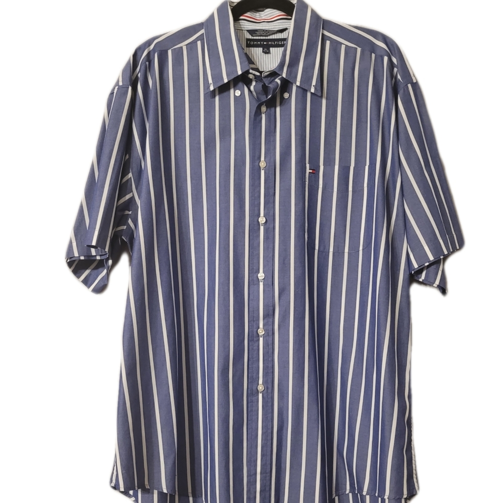 Tommy Hilfiger Button-down Size XL Blue